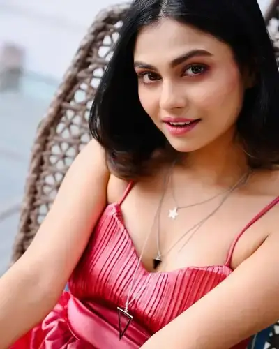 Escort Service Alwarpet